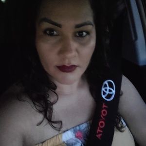 Meet your Posher, Lorena